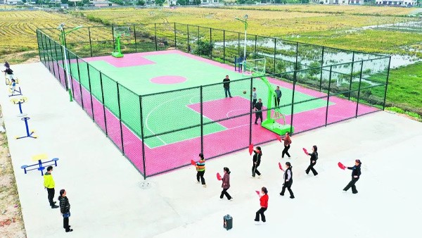 長(zhǎng)沙新改建200個(gè)室外運(yùn)動(dòng)場(chǎng)，全部建成并投入使用
